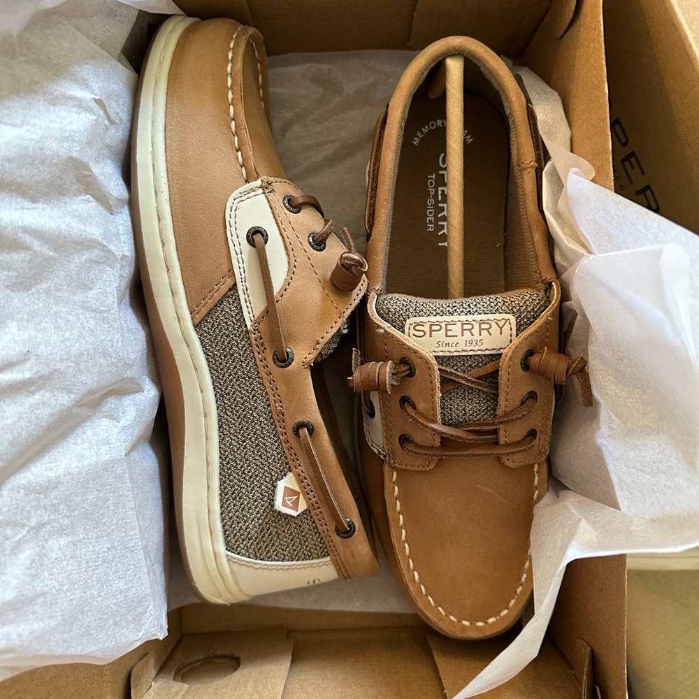 NWT Sperry kids